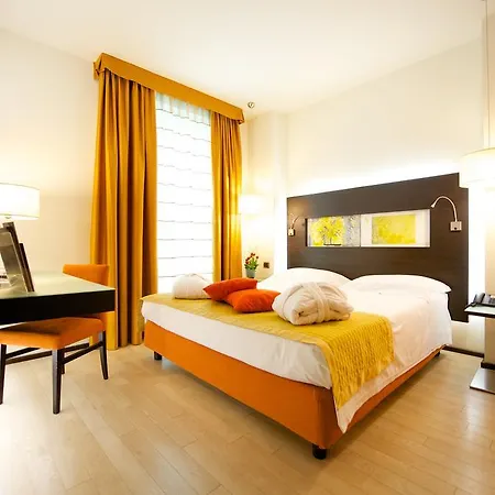 Hotell Mercure Siracusa 4*