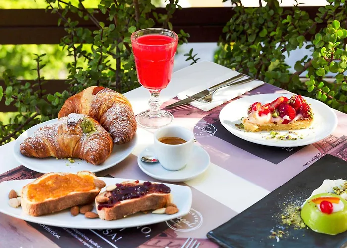 锡拉库扎美居酒店 酒店 4*