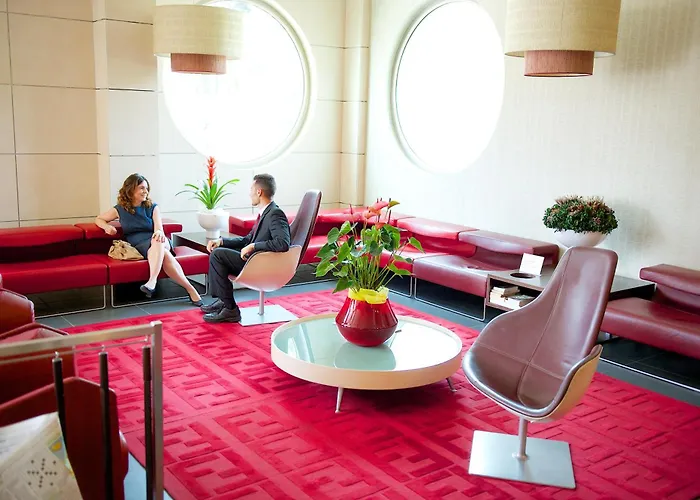 锡拉库扎美居酒店 4* 锡拉库扎